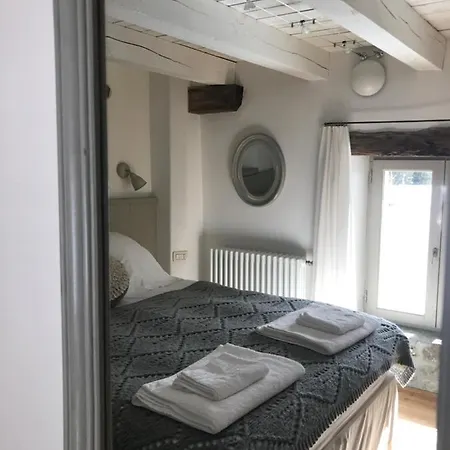 Dağ evi St Rhemy House *